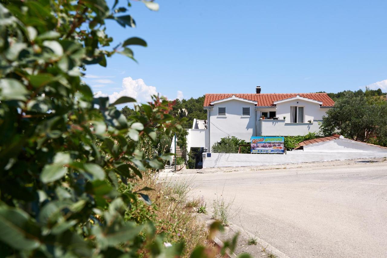 Guesthouse Aria Τρογκίρ Εξωτερικό φωτογραφία