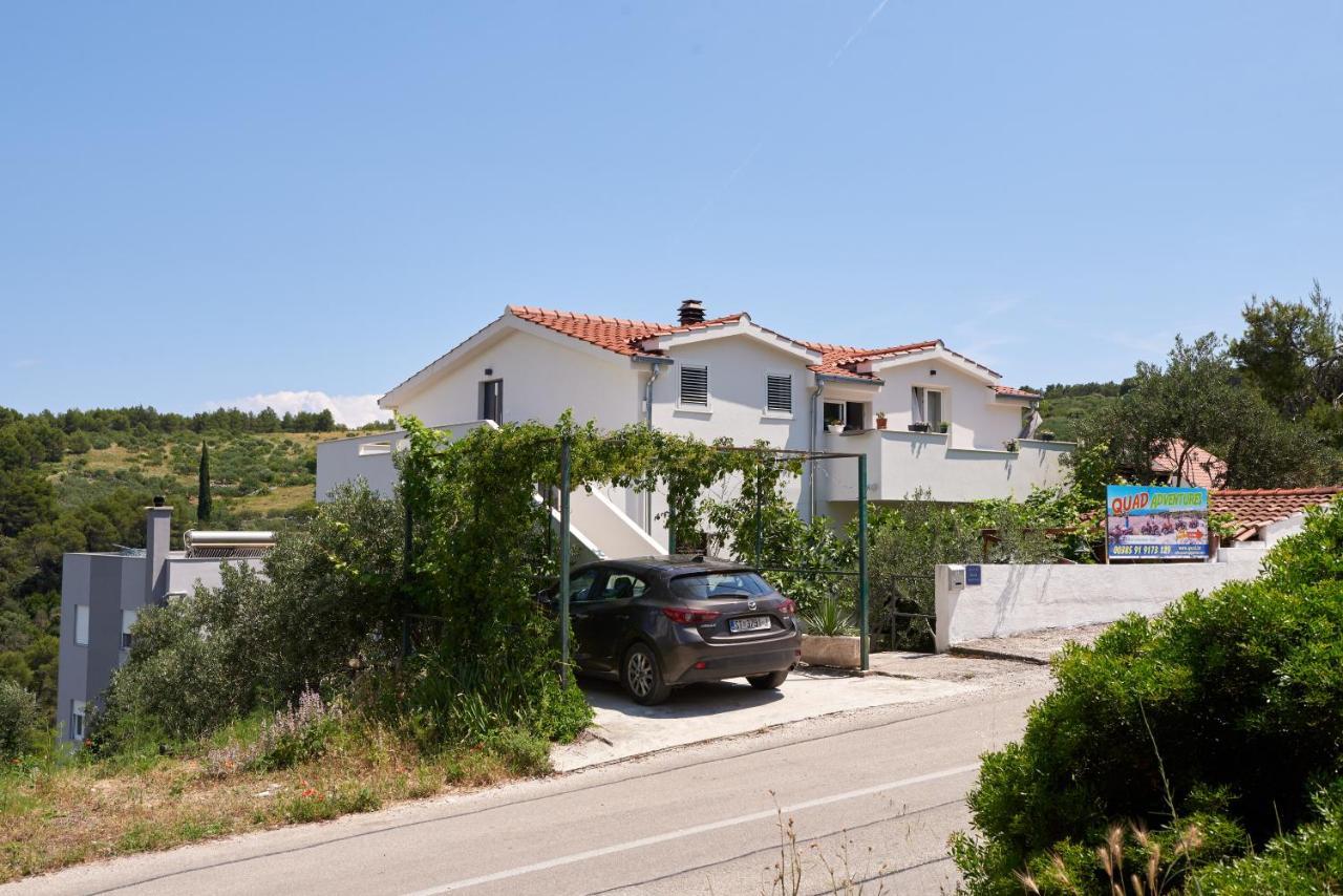 Guesthouse Aria Τρογκίρ Εξωτερικό φωτογραφία