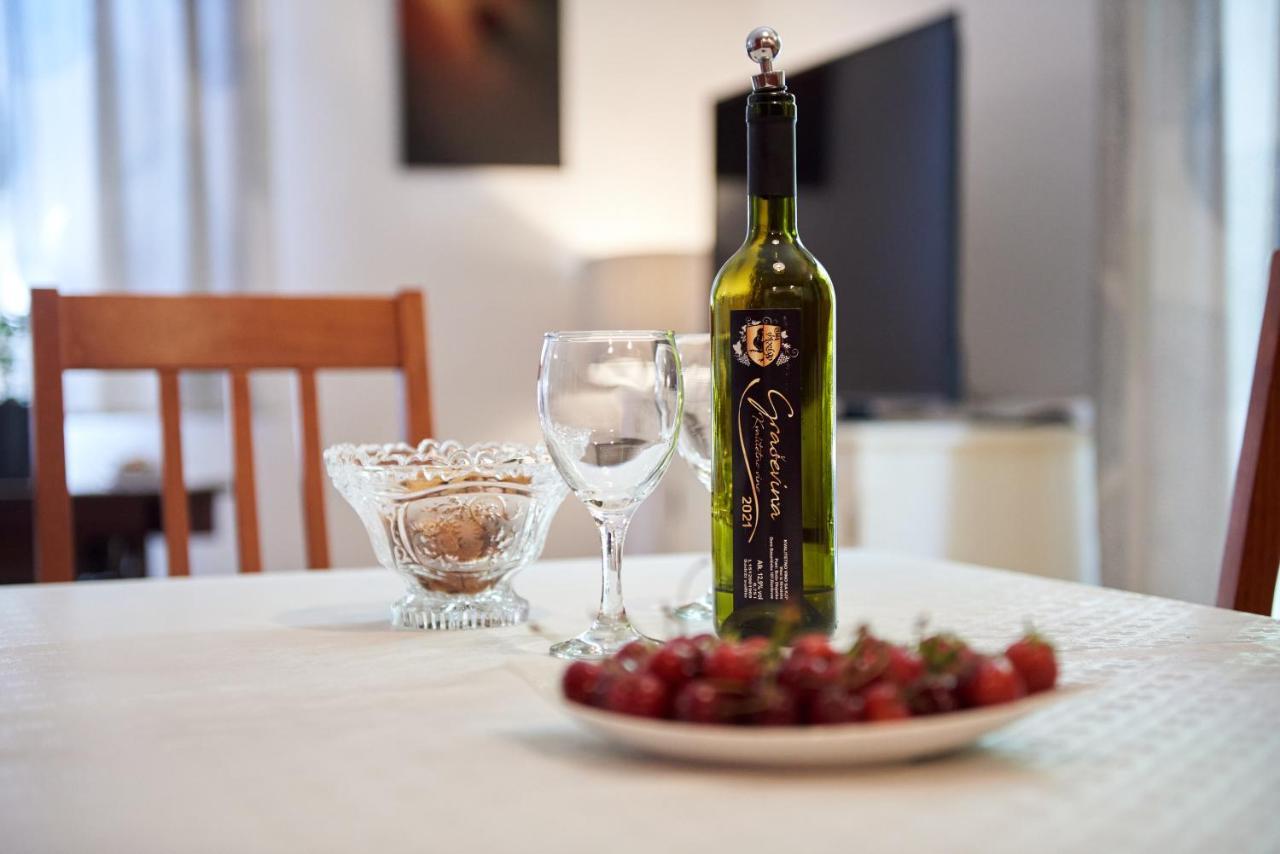 Guesthouse Aria Τρογκίρ Εξωτερικό φωτογραφία