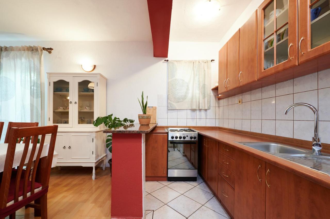 Guesthouse Aria Τρογκίρ Εξωτερικό φωτογραφία